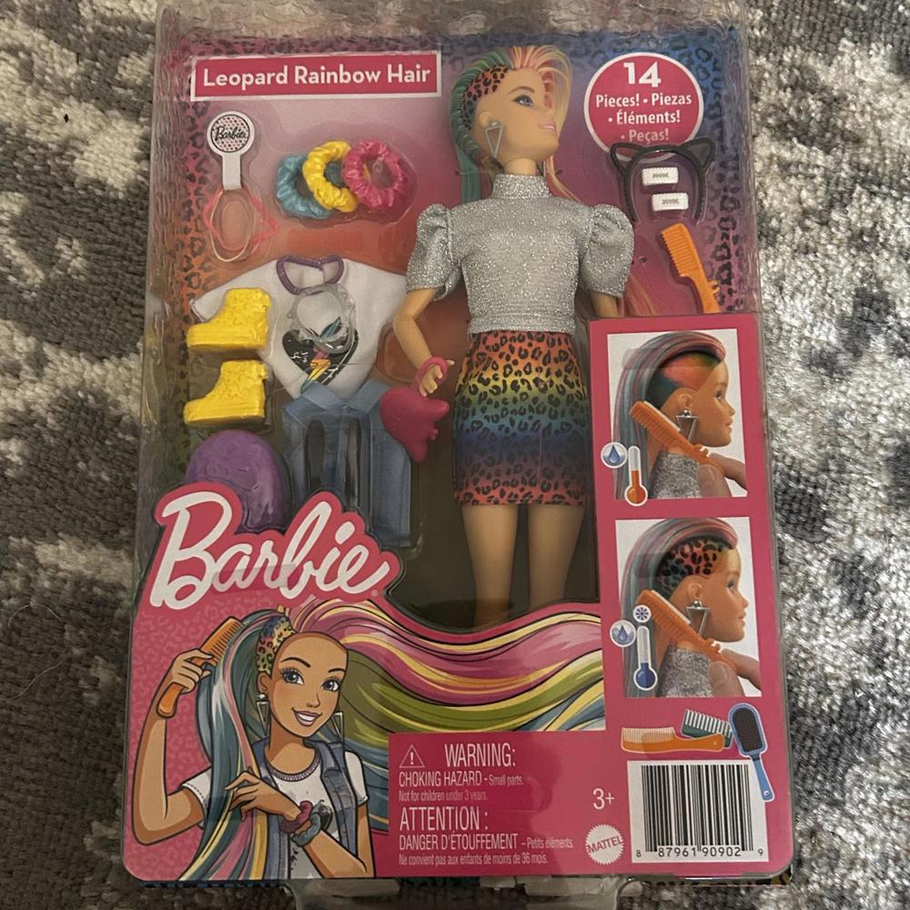 Mattel Leopard Rainbow Hair Barbie Playset (NEW)